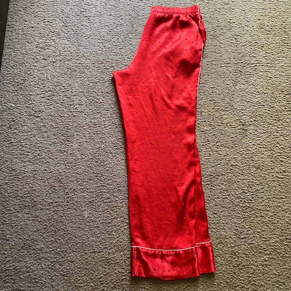 Victoria’s Secret pj bottoms - Picture 4 of 4